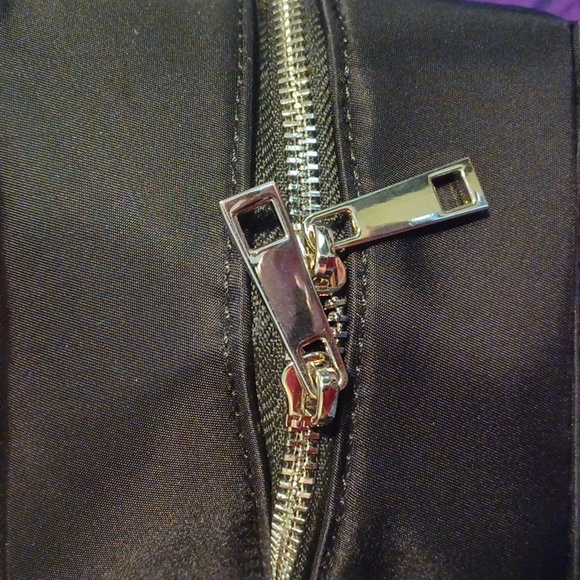 DOLLSKILL DOLLS HOME CASET TOILETRIES TOTE OCCULT PRINT - Picture 5 of 9